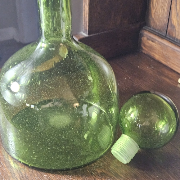 Blenko Green Glass Decantor With Its Stopper. - Picture 6 of 9